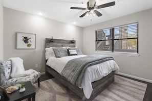 Condo, Multiple Beds, Hot Tub, Golf View | 2 bedrooms, individually decorated, individually furnished, free WiFi - Branson's Silver Lining Escape (Branson)