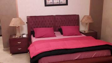 3 bedrooms, free WiFi, bed sheets