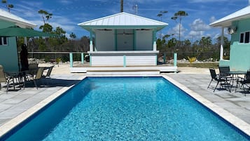 2 bedrooms, individually furnished, laptop workspace, iron/ironing board