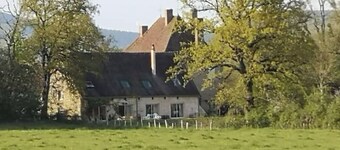 Grande Maison familiale dans la campagne morvandelle