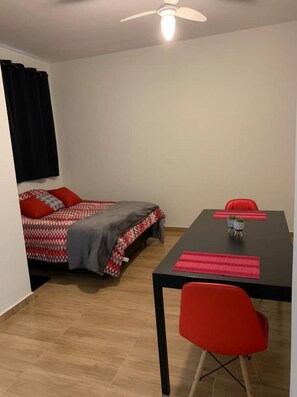 1 quarto