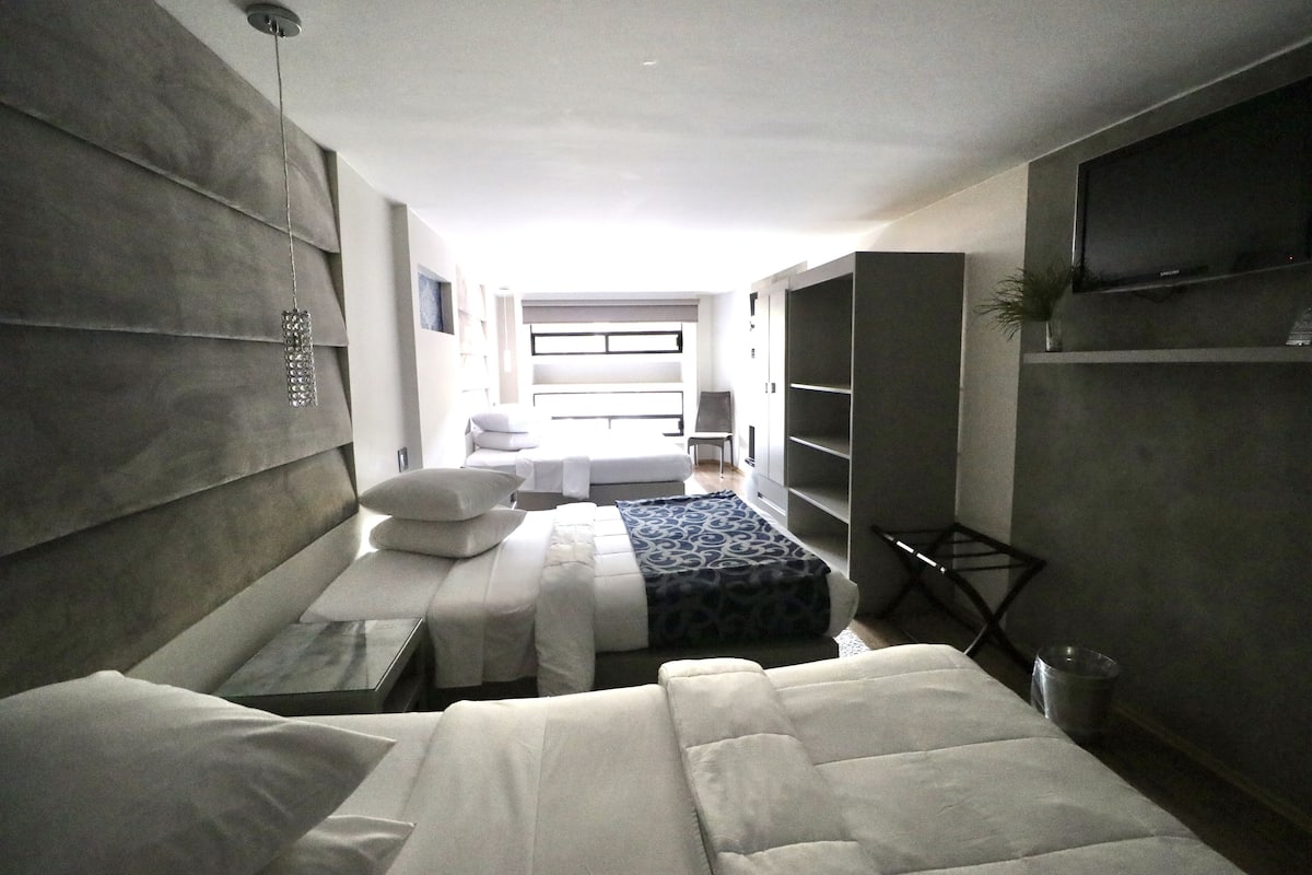 Quarto família | Cofres nos quartos, individualmente mobiliados