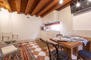 Dining - SAN SILVESTRO HOUSE VENICE GROUND FLOOR (Venezia)
