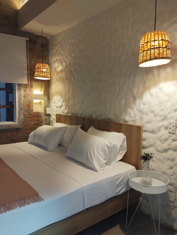 Comfort Twin Room | Premium bedding, Select Comfort beds, in-room safe