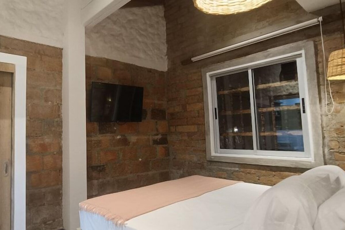 Premium bedding, Select Comfort beds, in-room safe, laptop workspace