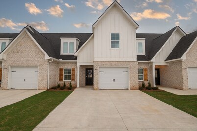 New Townhouse w/ Game Room & Nintendo 64 - Right Off 280
