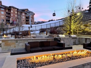 Property grounds - 3B lux ski-in/ski-out,gondola,rentals,Peloton bike (Park City)