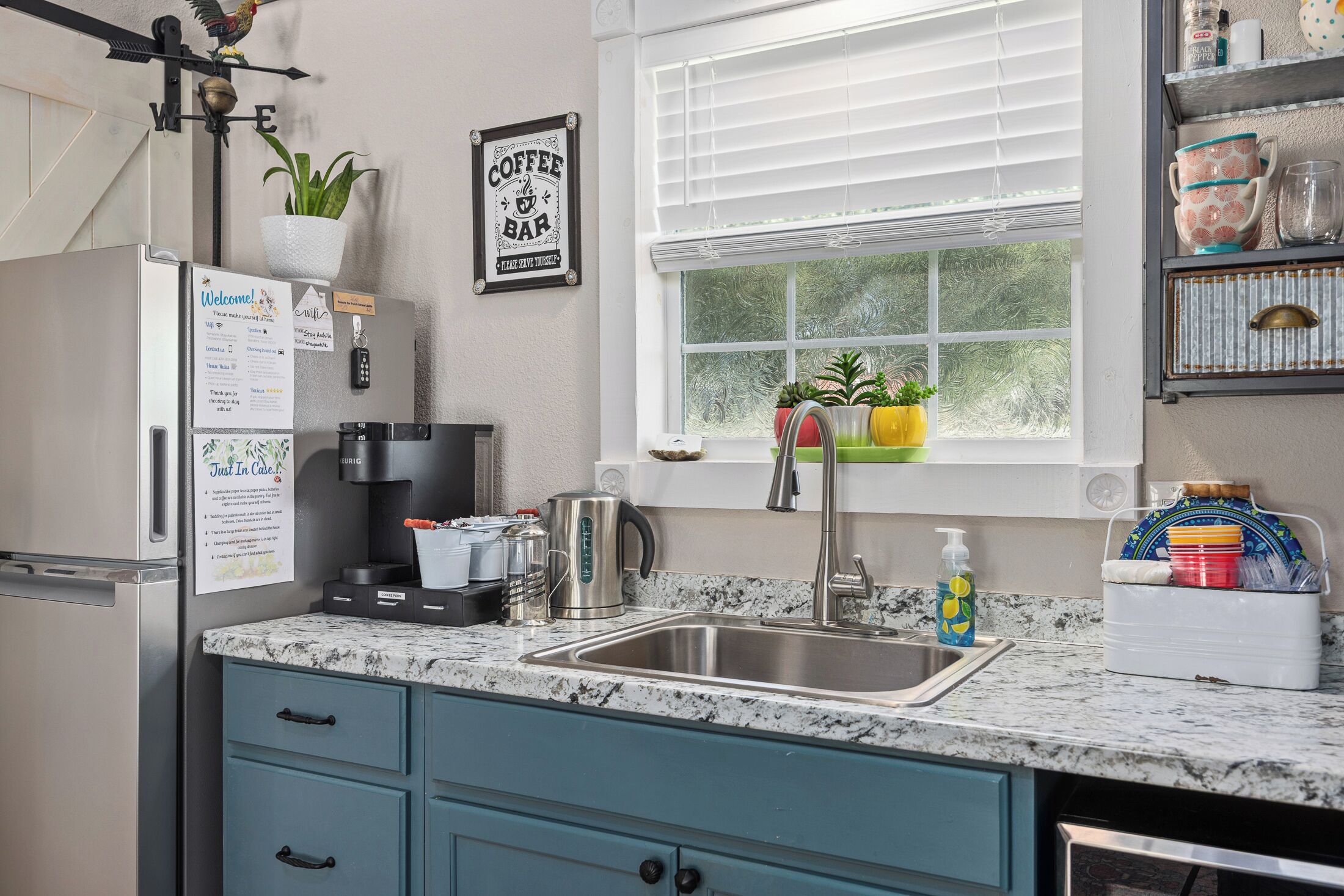 Coffee/tea maker, fridge, microwave, electric kettle