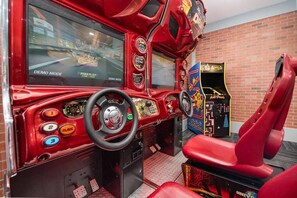 Spielezimmer