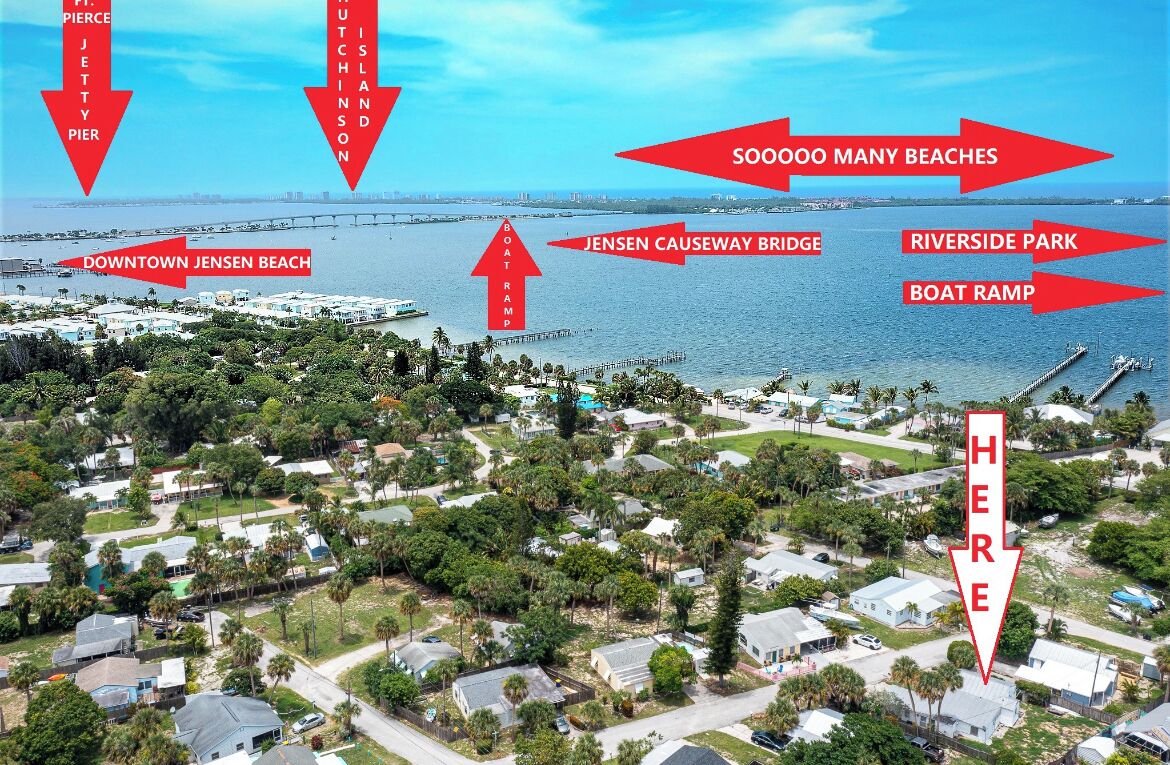 1.7 to Ocean! 4Beds, 2 Bikes,W&D, Grill,Park Boat, Pickleball, Screened TV porch