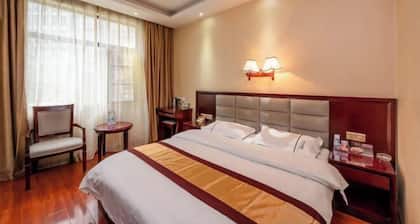 Yi Feng Bussiness Hotel