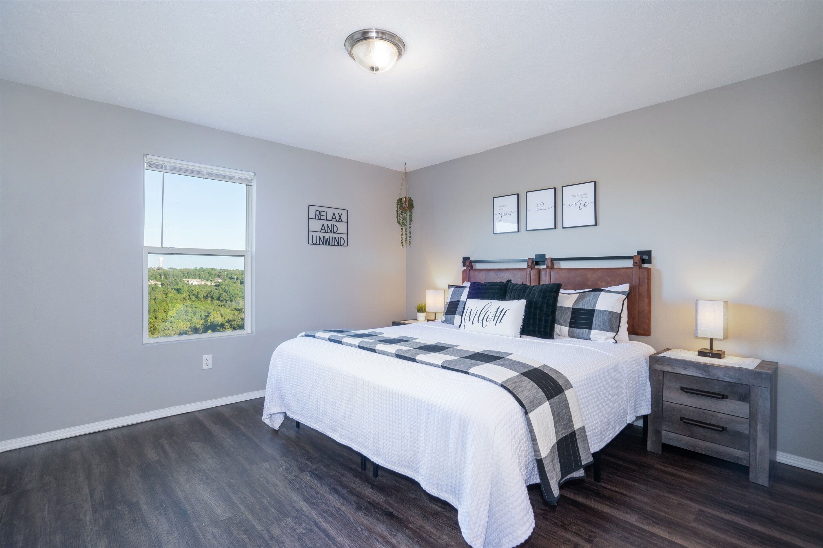 3 bedrooms, iron/ironing board, travel crib, free WiFi