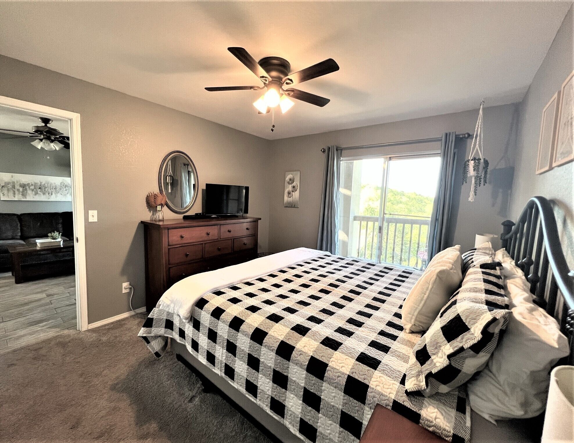 2 bedrooms, iron/ironing board, travel crib, free WiFi