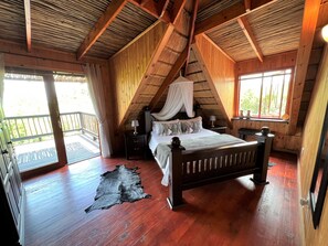 3 habitaciones, decoración personalizada y muebles diferentes