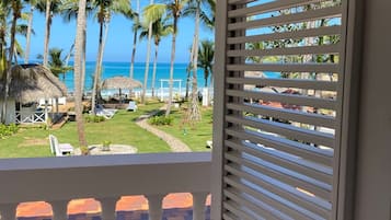 Quarto casal luxo | Cofres nos quartos, ferros/tábuas de passar roupa, Wi-Fi de cortesia