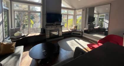 Los Altos Living: 4 bed, 3 bath home