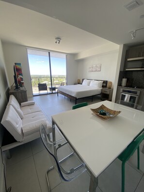 1 bedroom, iron/ironing board, free WiFi, bed sheets