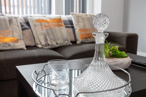 Living area - Beautiful house in Cheadle, 7 mins from Manchester airport. (Cheadle)