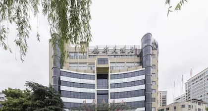 Hequn Hotel