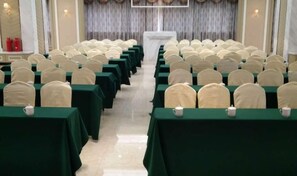 Meeting facility - Hequn Hotel (Xinchang)