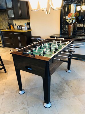 Spielezimmer