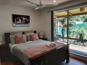 2 bedrooms, desk, iron/ironing board, free WiFi