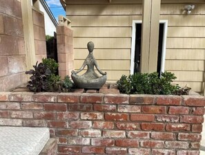 Exterior detail - Cozy South Salinas Casita (Salinas)