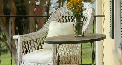 Hikers Nest At Pilot Mountain