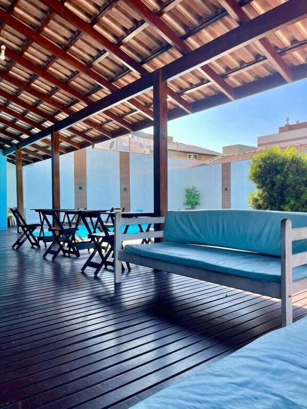 Smart TV de 40 pulgadas con canales digitales y televisión