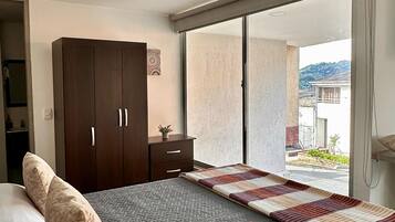 Loft Comfort | 2 camere, biancheria da letto di alta qualità, copriletto in piuma