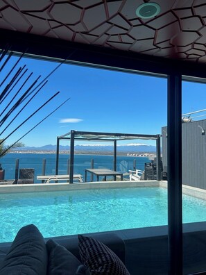 Outdoor pool - Modern villa 5 minutes from the beach (Roses)