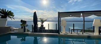 Modern villa 5 minutes from the beach