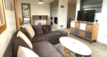 Chalet "Ohana" Ă 10 minutes du centre ville d'Annecy