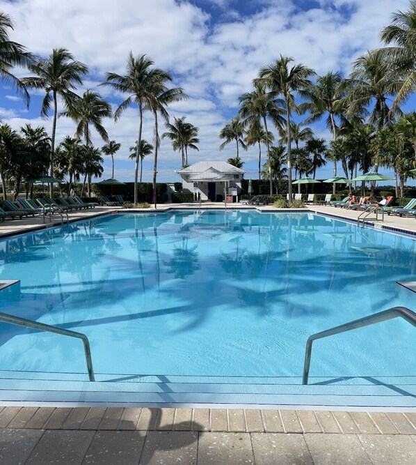 Outdoor pool, a heated pool