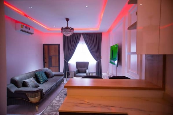Interior - Luxury Place At Achimota 2 (Accra)