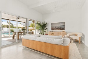 Smart TV, stereo, computer monitors, printers