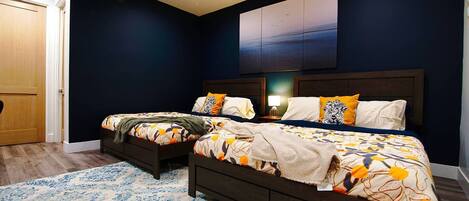 2 bedrooms, desk, iron/ironing board, travel cot