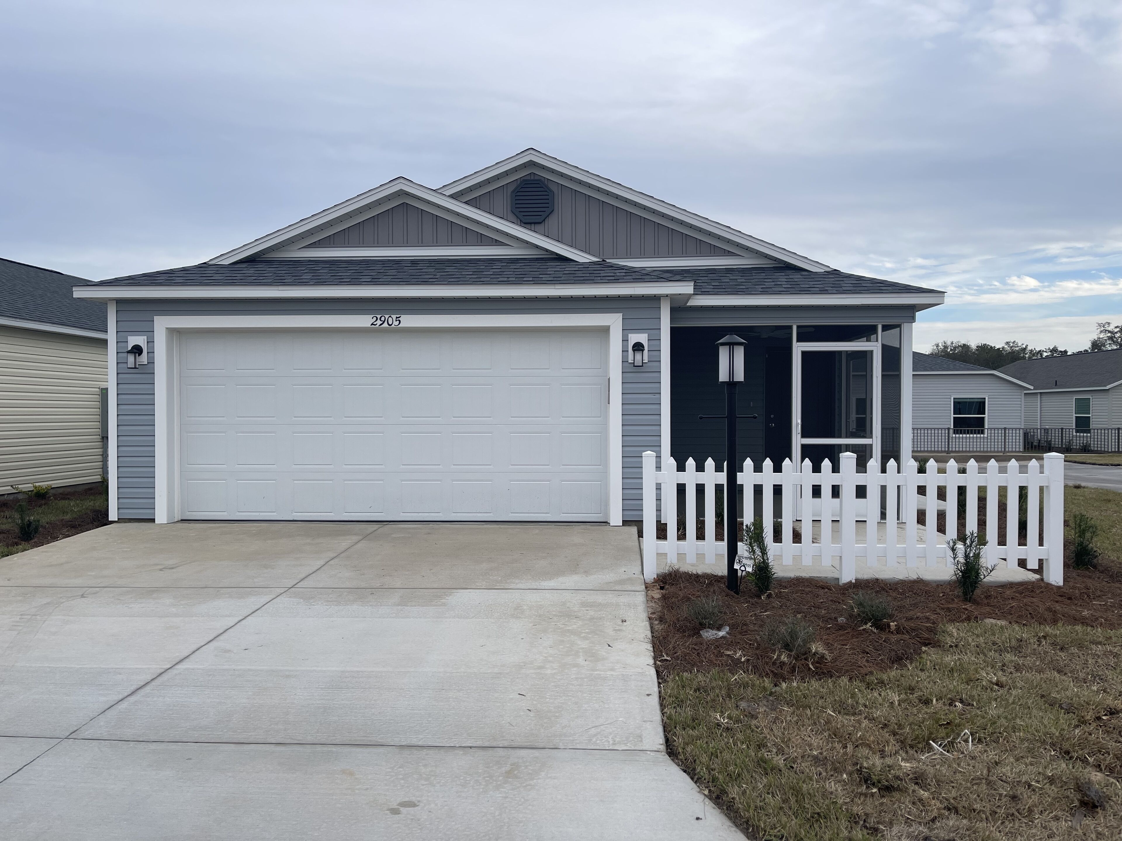 Patio Villa in Richmond 5 minutes away from Brownwood Paddock Square