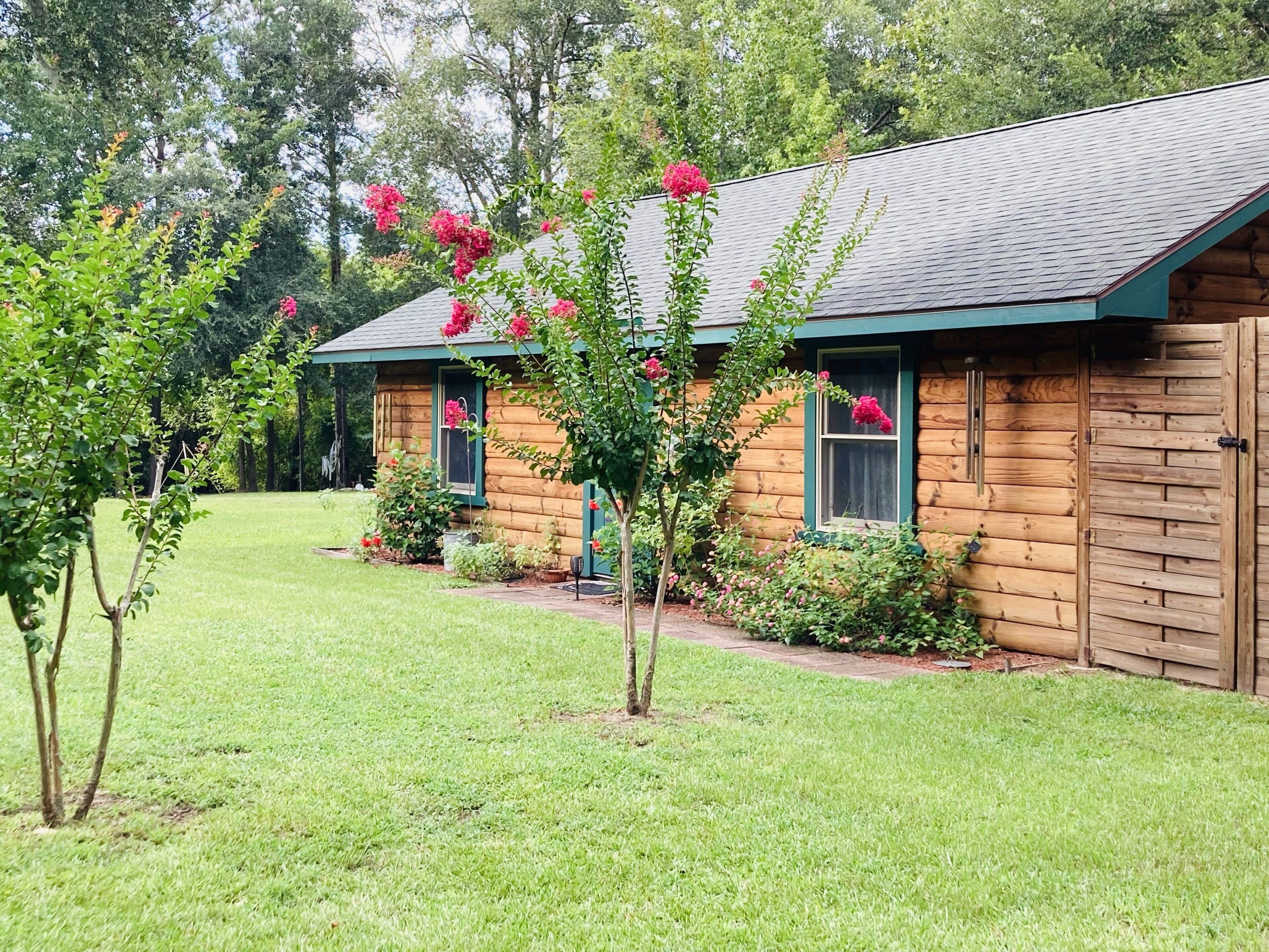 Tranquil country setting with screened gazebo and labyrinth, Townsend