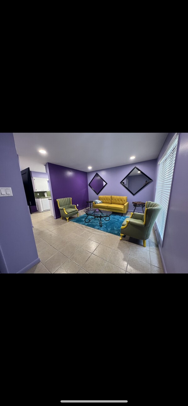 Interior - Retro Centrally Located Duplex! (Fort Smith)