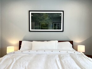 1 habitación, tabla de planchar con plancha, wifi gratis y ropa de cama 