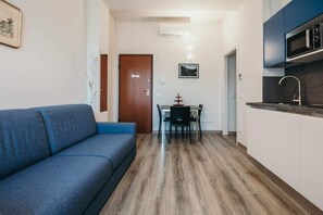 Televisio, työhuone