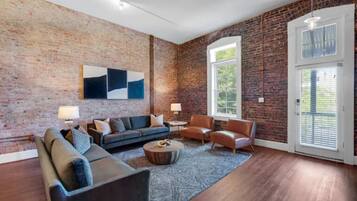 Smart TV, music library, video library