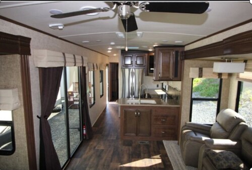 Aberdeen Hillview Retreat 