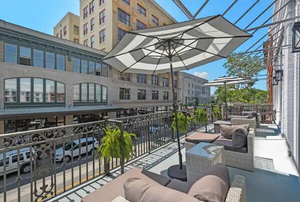 Terrace/patio