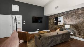 Smart TV, music library, video library