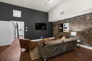 Smart TV, music library, video library