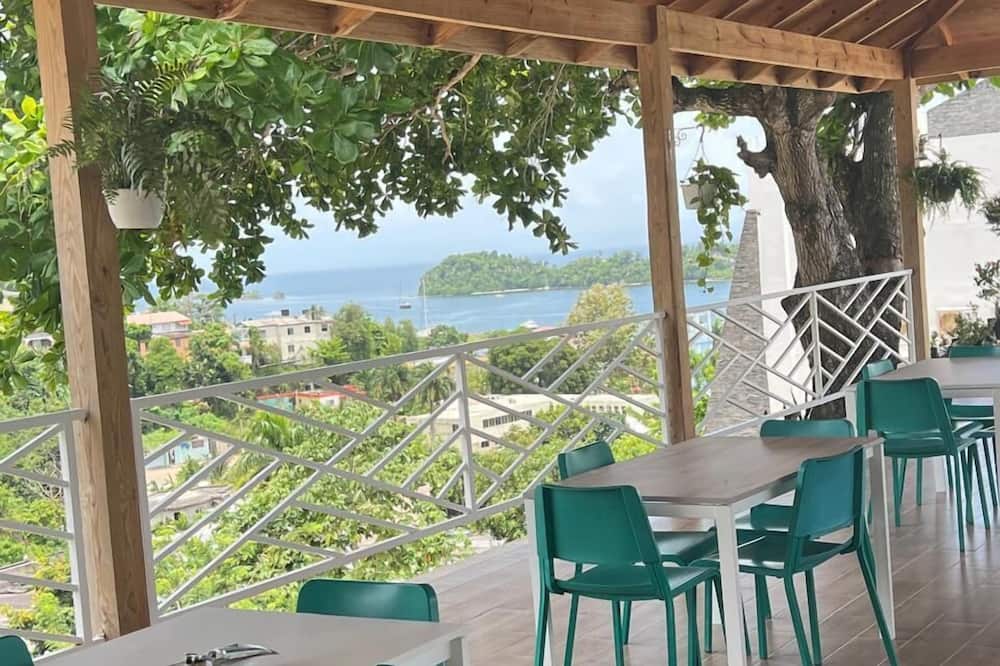 Samana Suites Hotel