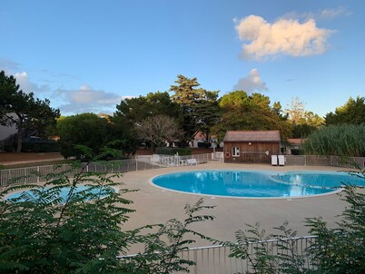 Duplex à 350 Mètres de la Plage Avec Piscine