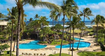 Oceanfront Kauai Beach Resort 75 foot waterslide, 4 pools, Jacuzzis, restaurants